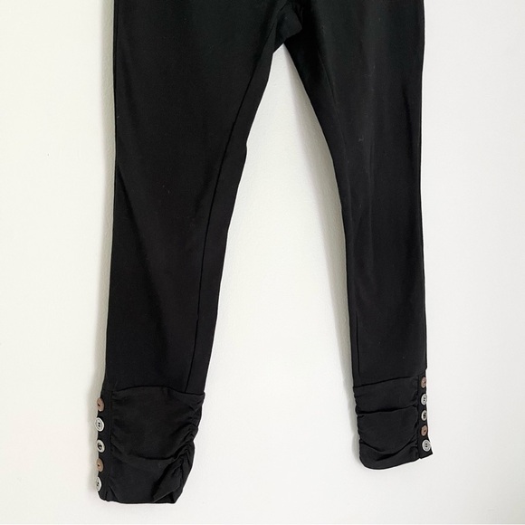 NWT Soft Surroundings Women’s Ankle Length Button Ankle Leggings Black Petite XS - Picture 6 of 10
